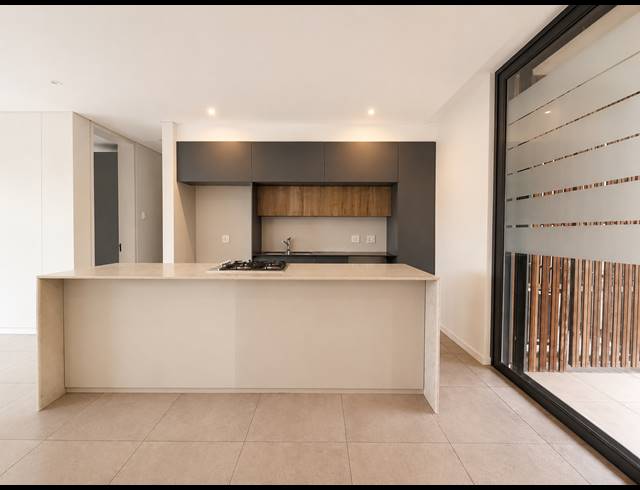 2 BEDROOM APARTMENT FOR SALE IN SHEFFIELD BEACH